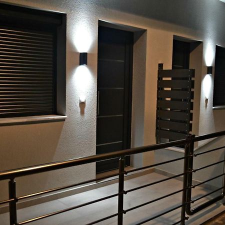 Savvas & Katerinas Appartments Néos Marmarás Exterior foto